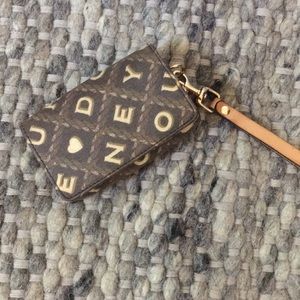 Dooney & Bourke clutch